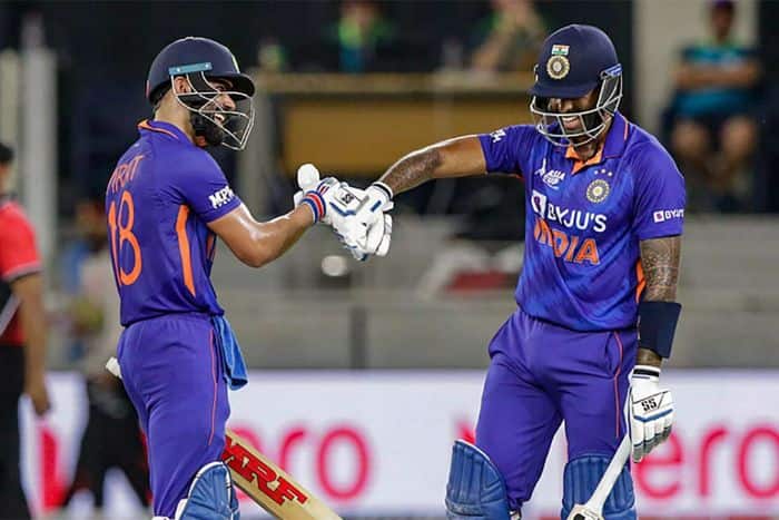 India beat Hong Kong by 40 Runs, March Into Super 4s